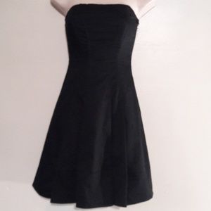 Express 00 Strapless fit & flare Mini Dress black
